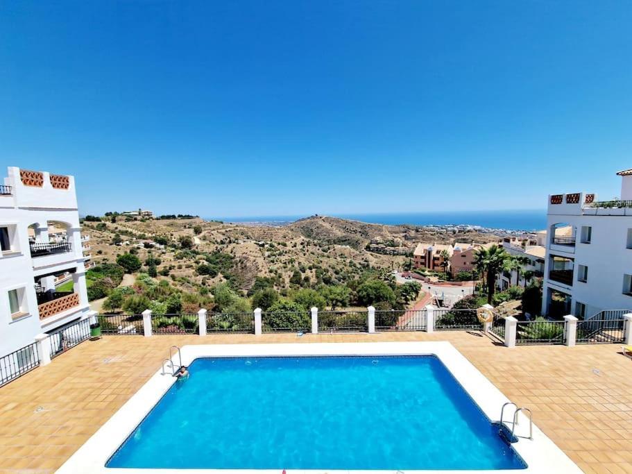 Las Palmeras Seaviews Mijas Extérieur photo