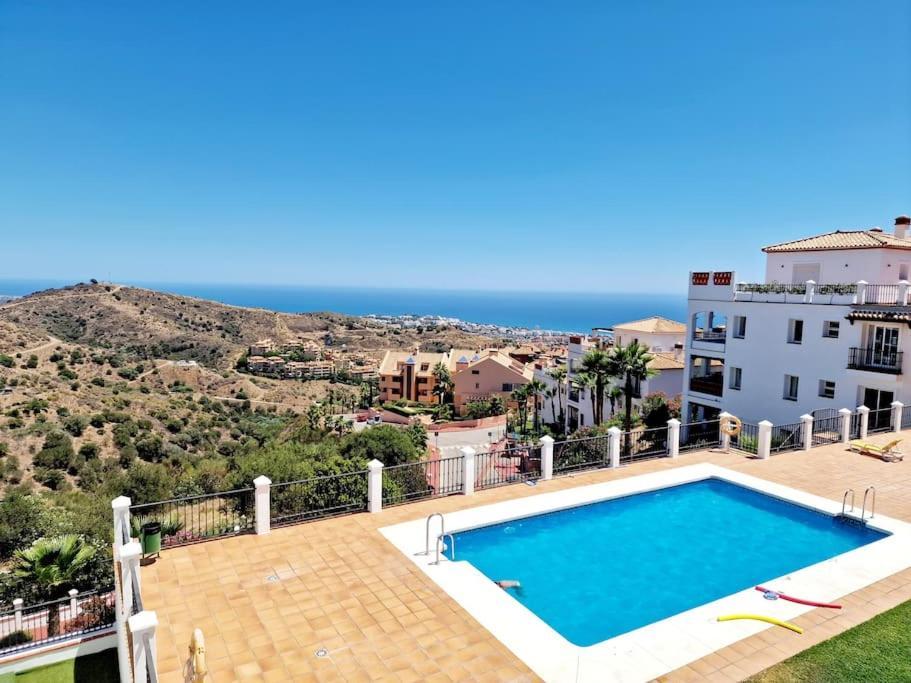 Las Palmeras Seaviews Mijas Extérieur photo
